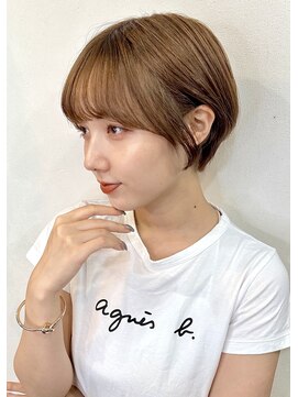 レイラバイアフロート 吉祥寺(Lila by afloat) 小顔ナチュラルショート20代30代40代くびレイヤーショート