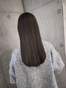 リビンバイアフロート(Livin by afloat) ロング　ローレイヤー　ミントグレージュ　おおたかの森