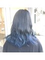 ヘアー オフカイ オオサカ(hair OFF-KAi!! OSAKA) ブルーのグラデーションカラーで鬼滅の刃の伊之助イメージ！