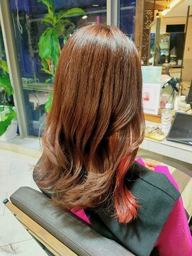 ヘアリゾート粋 ティガ 池袋店(tiga) ミディアム/艶髪透明感カラー/インナーカラー/レッド