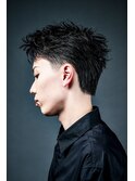 黒髪ショート