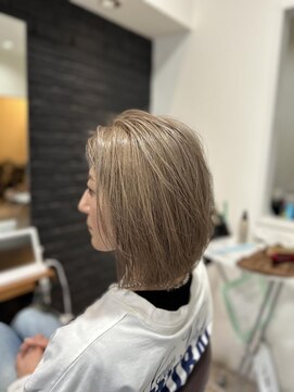 リー 京都西院(Lee) ボブ/髪質改善/ブリーチ/ハイトーン