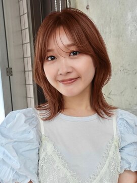 ガーデンヨコハマエスト(GARDEN YOKOHAMA est) アプリコットオレンジ くびれヘア ミディアム レイヤーカット