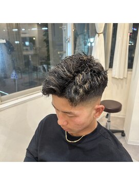 ノワ 三鷹店(Nowa) メンズパーマ【三鷹/吉祥寺/武蔵境】