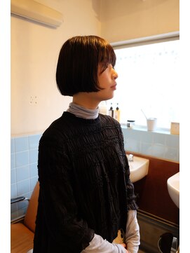 ノフ(knof) ミニボブ × ショートボブ × 暗髪ブラウンカラー