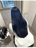 ネイビーブルー