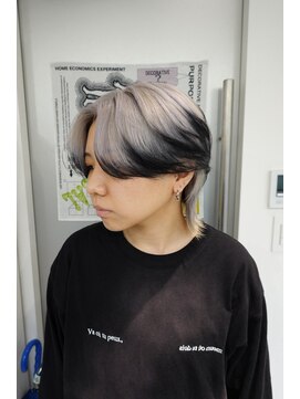 ウーズ ハラジュク(Ooze.HARAJUKU) ハッシュカットグレージュデザインカラーツートーンカラー原宿