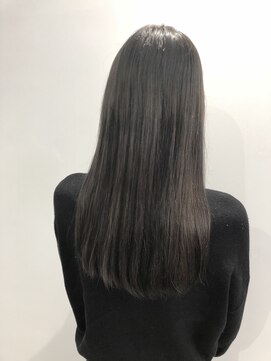 ヘアールームキュー(HAIR ROOM quu+) ダークグレージュ