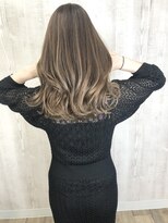 ラッズプラスエイチ(Lads+h)&nbsp;1ブリーチで作る細めハイライト　ベージュ