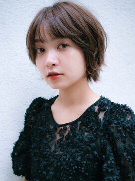 レ セゾン(Les Saisons) カジュアルにも大人めにもハマるショートスタイル