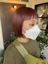 アル(AL)&nbsp;くすみレッドのオン眉ミニボブ/カッパーブラウン