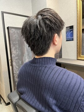 デネブ(Deneb) 20代人気！ ザクザクスパイキーショート！