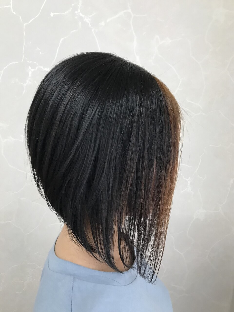 前下がりボブ：L182286660｜カラーズ びゅーてぃーさろん(COLORS)の