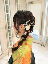 ボニー(Bonnie)&nbsp;サイド編み下ろし/ラプンツェルヘア