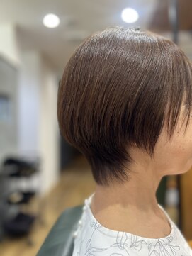 ウルスヘアー(ulus hair) くびれショート