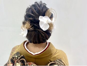 ダイマル 呉店(DAIMARU)の写真/結婚式や晴れの日などのイベントはお任せ♪シーンに合わせてあなたの特別な日を華やかに。着付けもお任せ☆
