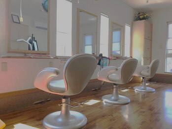 美容室 沙羅の写真/【プライベート空間でリフレッシュ】髪のお悩みを優しくケア♪オーガニックの低刺激薬剤で、美を引出します