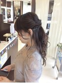 ハーフアップダウンスタイル巻き髪