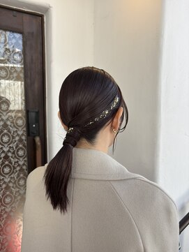 レゴリスヘアークリエイティブブランド(Regolith hair creative brand) ヘアセット/タイトアレンジ/金箔アレンジ