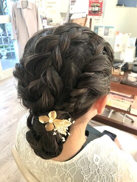 ニコル(Nicole) 編み込み結婚式アップスタイル