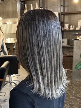 リム(Rim) シャドウルーツカラー