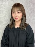 ホワイトグレージュミニウルフデジタルパーマオリーブグレージュ