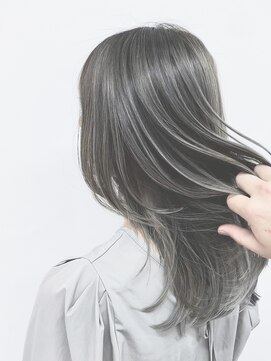 ユーカナヤマ(u Kanayama) 子育て中でも褒められ髪!【ナチュラルバレイヤージュ】