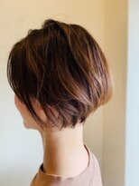 ウェイク ヘアー メイク(wake hair make) 30代 40代 50代に大人気☆大人ショートボブ【アッシュウェイク】