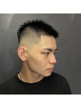 アローズ 久留米店(arose) 【大人気】スキンフェード