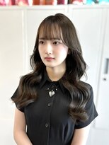 アリュウル 表参道 青山(Allure)&nbsp;明るめオリーブベージュ×レイヤーカット◯KAKO