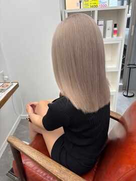 ディーエヌエー バイ エゴル(DiNA by ENGOL) ミルクティーベージュ