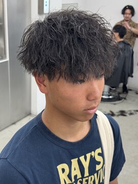 ロンド ローガン 名駅(Lond LOGAN) ツイストスパイラルパーマ　メンズ　ショート