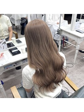 リミットバイアフィナー 大宮店(limit by Afinar) ミルクでベージュ