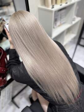 【lamchele】ホワイトミルクティーグレージュ×ブリーチカラー