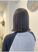 外ハネボブ×ブリーチなしグレージュ