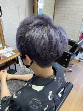 ビスイル 秋葉原店(Vis ill) グレージュアッシュグレージュショートカットミニウルフ