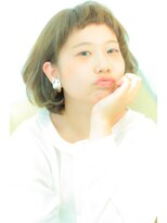 ミュゼドゥラペ(Musee de Lapaix) 短めバングがカワイイ 小顔ふんわりボブ