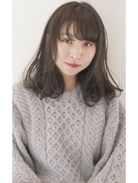 テーラ(tela) 【tela】シンプルカール・グレージュセミディ