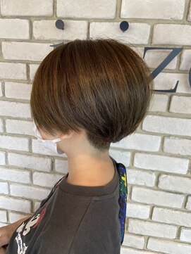 イリーゾ(irizo) 襟足スッキリショート