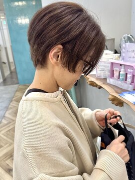 ロミー 本厚木(ROMMY.) 刈り上げメンズライクベリーショート