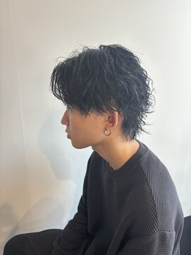 パルトネル(Partner) センターパートウルフ×ツイストスパイラルパーマ