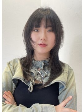 ソレイユトウキョウシブヤ(SOLEIL TOKYO shibuya) セミロングハッシュカット前髪あり