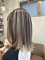 エイミーバイアフロートザガーデン 浦和店(amie by afloat the garden)&nbsp;ぱつっと軽みえくびれボブ