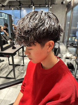 シャドウ波巻きマッシュ