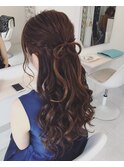 キュートなリボンハーフアップ