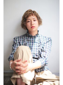 アリシア(arishia) ボブ×スパイラルパーマ