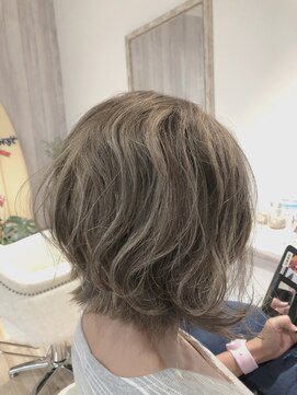 カナロア(KANALOA) KANALOA☆外国人風ハイライトカラー