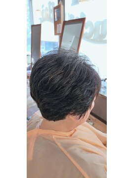 レリビー アウラ(LELiBE_'aula) ショートヘアー