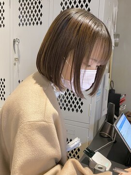 エリマ 調布(elima) 長めミニボブ 前髪あり 縮毛矯正 髪質改善 オージュア