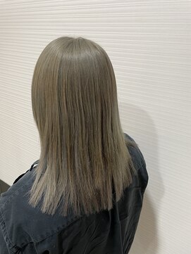 アーベン(AERBEN) ハイトーン/マットベージュ【宝塚/逆瀬川】